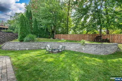 4 Hunter Drive, Mount Olive, NJ 07828 - Photo 3