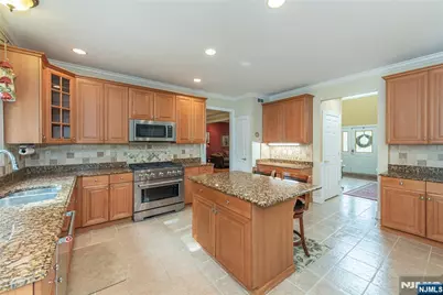 4 Hunter Drive, Mount Olive, NJ 07828 - Photo 11