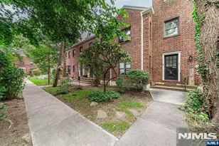 81 Chester Pl K2C, Englewood, NJ 07631 - Photo 3