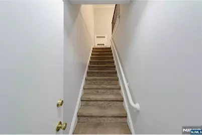 81 Chester Place K2C #K2C, Englewood, NJ 07631 - Photo 5