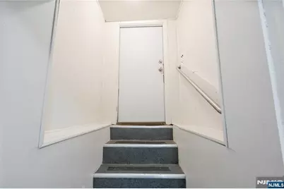 21 Kipp Avenue, Lodi, NJ 07644 - Photo 17