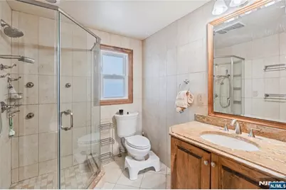 21 Kipp Avenue, Lodi, NJ 07644 - Photo 25
