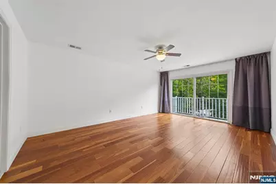 135 Riverwalk Way, Clifton, NJ 07014 - Photo 11