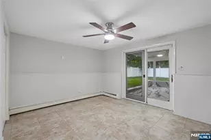 274 Oradell Ave, Paramus, NJ 07652 - Photo 21
