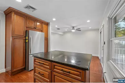 274 Oradell Avenue, Paramus, NJ 07652 - Photo 7