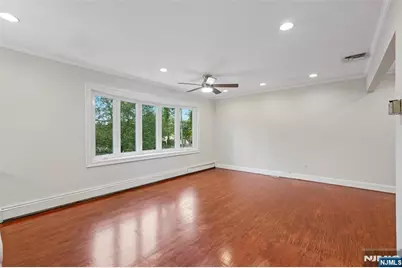 274 Oradell Avenue, Paramus, NJ 07652 - Photo 3