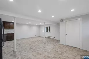 274 Oradell Ave, Paramus, NJ 07652 - Photo 25