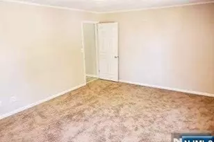 509 Jauncey Ave, Lyndhurst Township, NJ 07071 - Photo 11