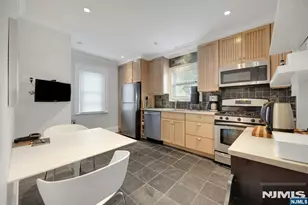 44 Cortland Pl, Tenafly, NJ 07670 - Photo 5