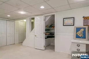 86 Windsor Rd, Tenafly, NJ 07670 - Photo 29
