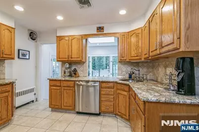 86 Windsor Road, Tenafly, NJ 07670 - Photo 17