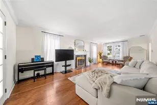 86 Windsor Rd, Tenafly, NJ 07670 - Photo 7