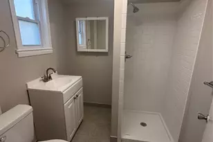 229-233 Park 6, East Rutherford, NJ 07073 - Photo 5