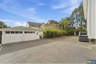 676 Belgrove Drive, Kearny, NJ 07032 - Photo 7