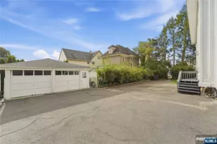 676 Belgrove Dr, Kearny, NJ 07032 - Photo 7