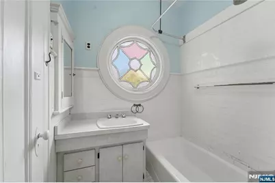 676 Belgrove Drive, Kearny, NJ 07032 - Photo 33