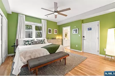 547 Bloomfield Street 4 #4, Hoboken, NJ 07030 - Photo 15
