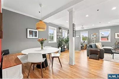547 Bloomfield Street 4 #4, Hoboken, NJ 07030 - Photo 5
