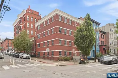 547 Bloomfield Street 4 #4, Hoboken, NJ 07030 - Photo 23
