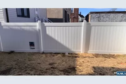 562 11th Street, Newark, NJ 07107 - Photo 19