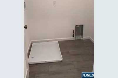 562 11th Street, Newark, NJ 07107 - Photo 17