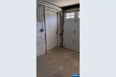 562 11th Street, Newark, NJ 07107 - Photo 13