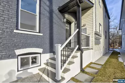 135 Forest Street 2R #2R, Montclair, NJ 07042 - Photo 3