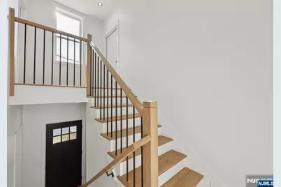 135 Forest Street 2R #2R, Montclair, NJ 07042 - Photo 11
