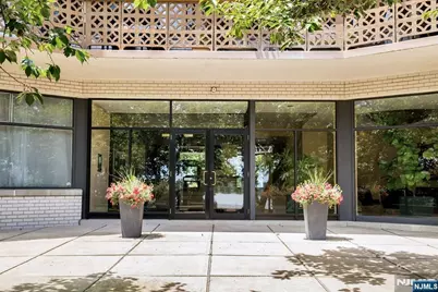 1375 River Road 1M #1M, Edgewater, NJ 07020 - Photo 13