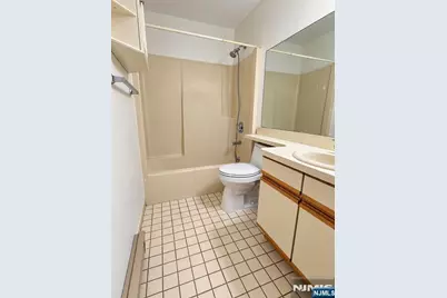 78 Orient Way 101B #101B, Rutherford, NJ 07070 - Photo 13