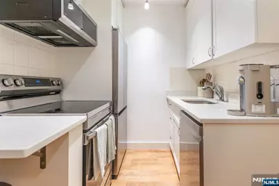 245 Anderson Street 1A #1A, Hackensack, NJ 07601 - Photo 7