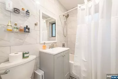 245 Anderson Street 1A #1A, Hackensack, NJ 07601 - Photo 11