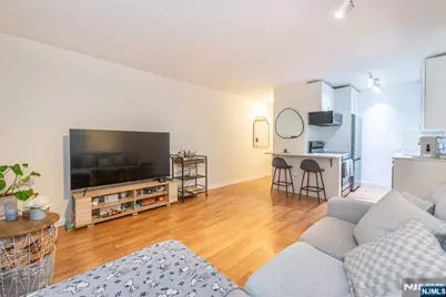 245 Anderson Street 1A #1A, Hackensack, NJ 07601 - Photo 3