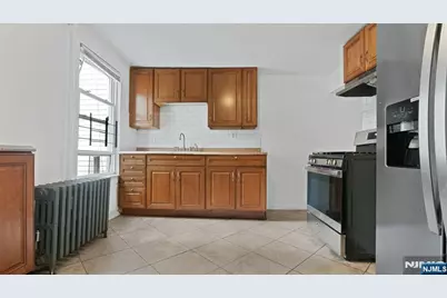 265 18th Street, Newark, NJ 07103 - Photo 9