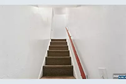 265 18th Street, Newark, NJ 07103 - Photo 15