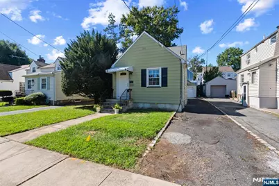 106 Summit Avenue, Bloomfield, NJ 07003 - Photo 3
