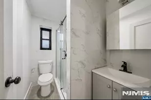 2335 Hudson, Fort Lee, NJ 07024 - Photo 3