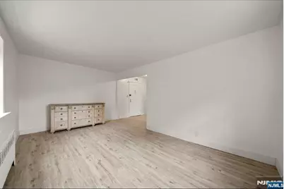 2335 Hudson, Fort Lee, NJ 07024 - Photo 7
