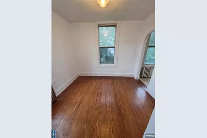 48 Pleasant Avenue 2 #2, Maywood, NJ 07607 - Photo 3
