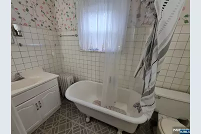 48 Pleasant Avenue 2 #2, Maywood, NJ 07607 - Photo 5