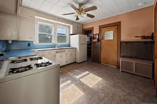 411 Hazel St, Clifton, NJ 07011 - Photo 9
