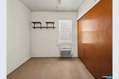 411 Hazel Street, Clifton, NJ 07011 - Photo 29