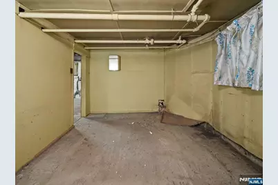 411 Hazel Street, Clifton, NJ 07011 - Photo 25