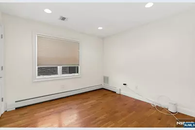 434 Nelson Avenue, Cliffside Park, NJ 07010 - Photo 25