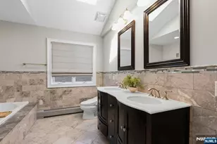 434 Nelson Ave, Cliffside Park, NJ 07010 - Photo 21