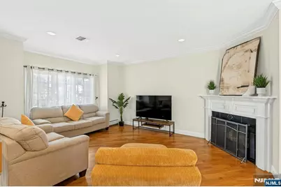 434 Nelson Avenue, Cliffside Park, NJ 07010 - Photo 5
