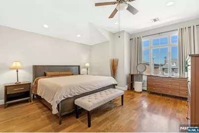 434 Nelson Avenue, Cliffside Park, NJ 07010 - Photo 17