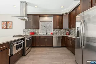 434 Nelson Ave, Cliffside Park, NJ 07010 - Photo 9