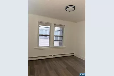 313 Chestnut Street, Kearny, NJ 07032 - Photo 13