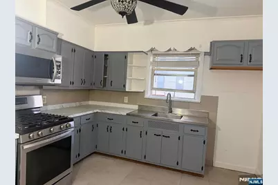 313 Chestnut Street, Kearny, NJ 07032 - Photo 19